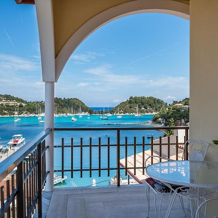 Agaloula Centrally Located Apartments, Lakka Buitenkant foto