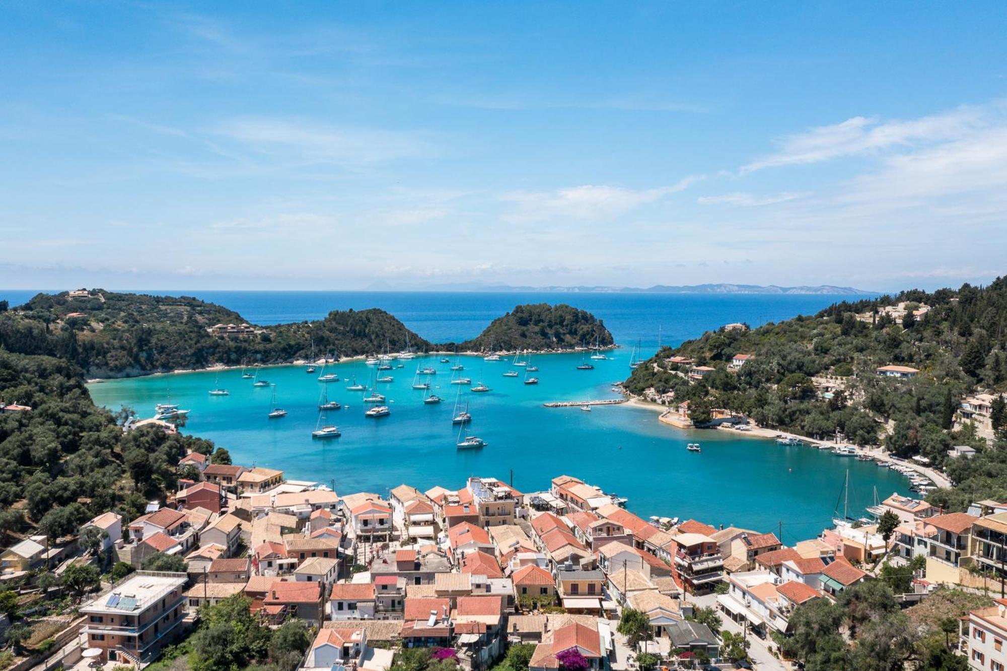 Agaloula Centrally Located Apartments, Lakka Buitenkant foto