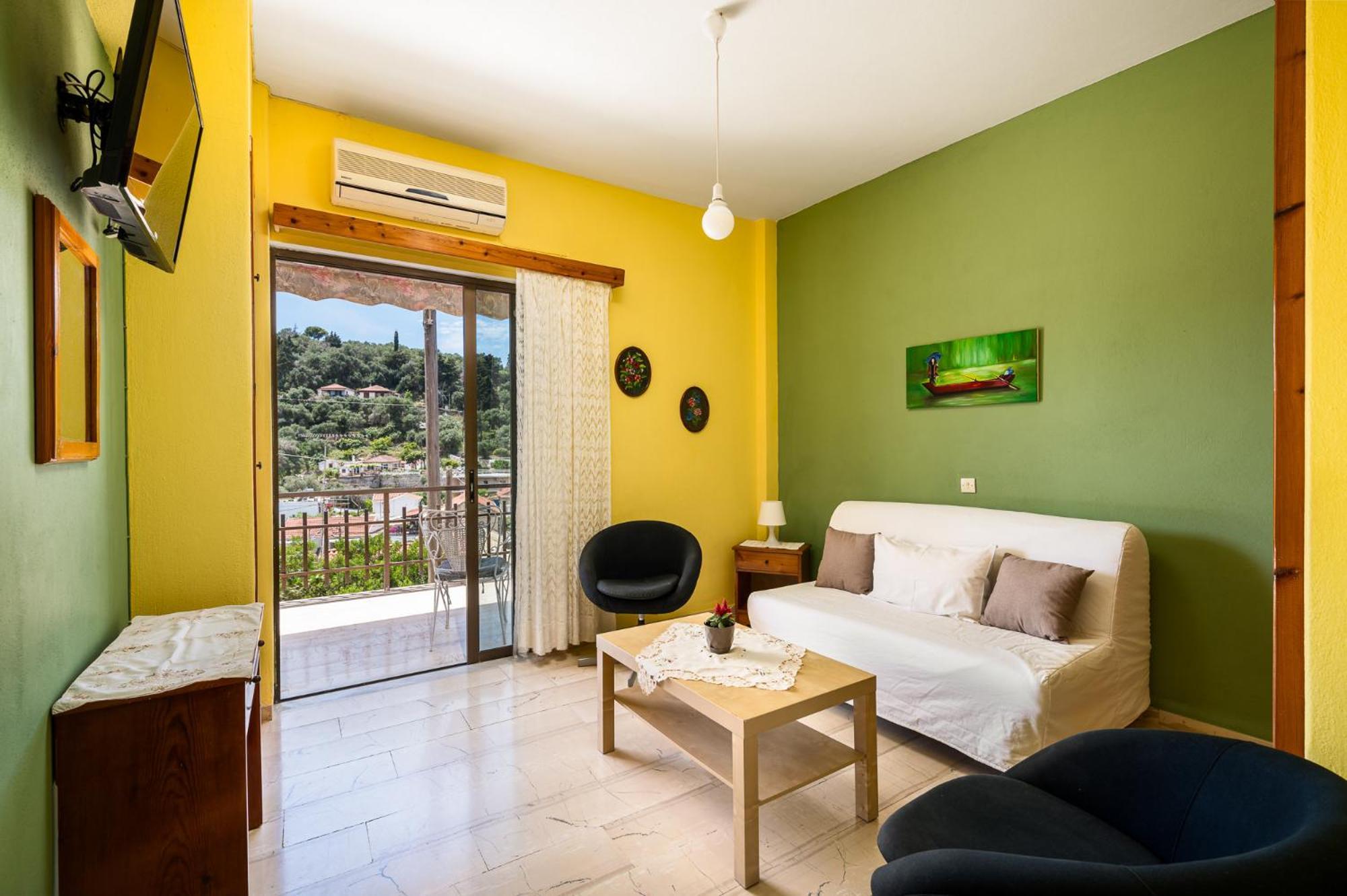 Agaloula Centrally Located Apartments, Lakka Buitenkant foto