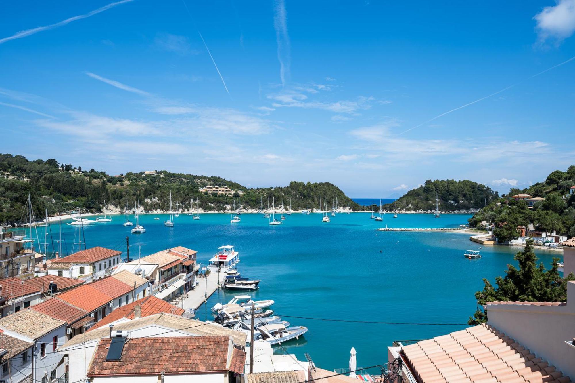 Agaloula Centrally Located Apartments, Lakka Buitenkant foto